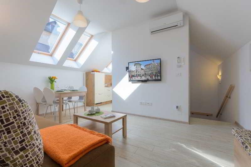 Old Town Apartments ليوبليانا المظهر الخارجي الصورة