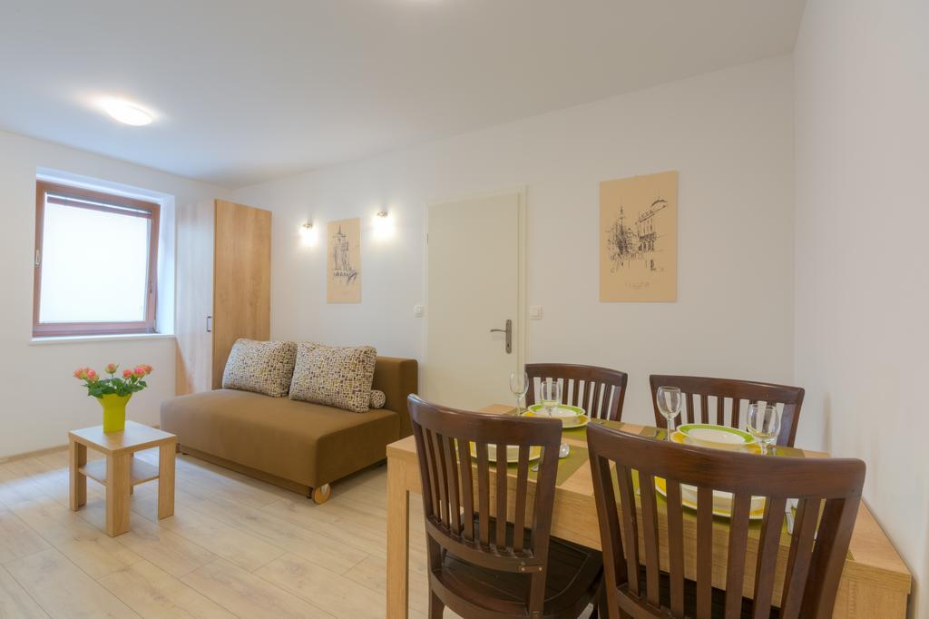 Old Town Apartments ليوبليانا الغرفة الصورة